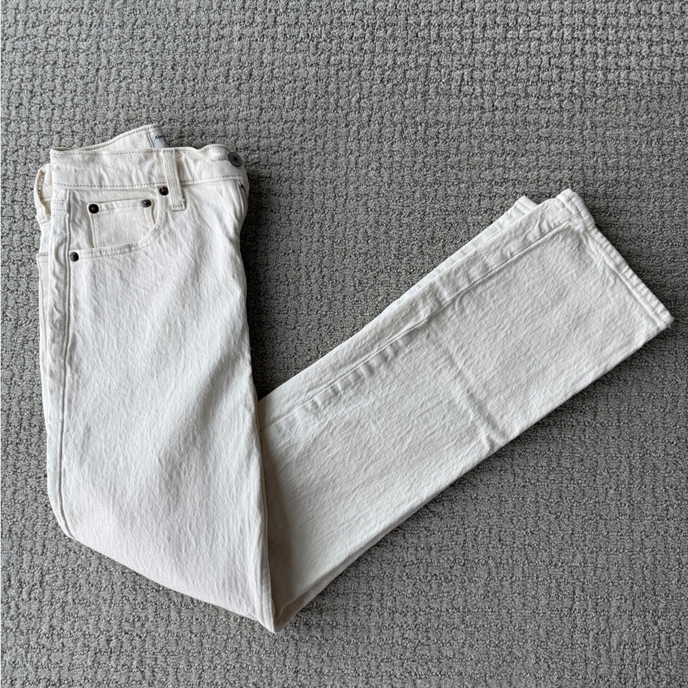Abercrombie & Fitch Women's Straight Leg Jeans - Cream
